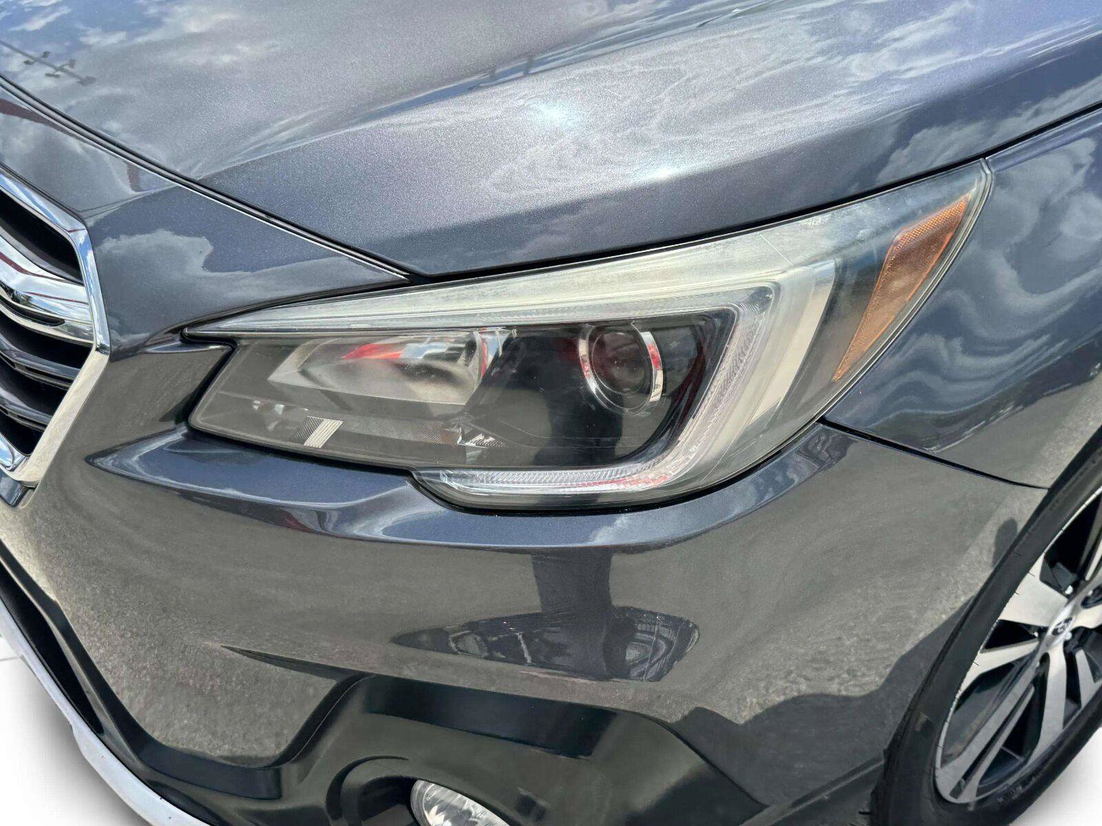 Used 2019 Subaru Outback 2.5i Limited AWD/4WD image 12