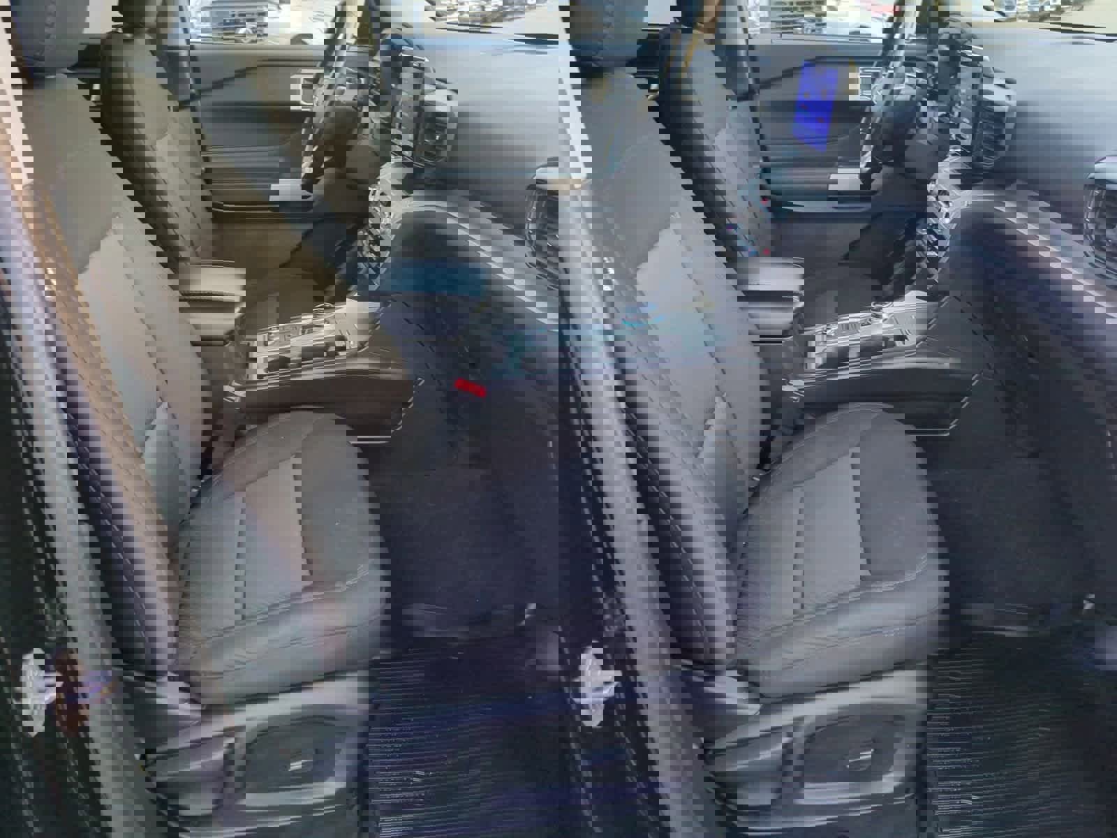 Used 2023 Ford Explorer XLT image 23