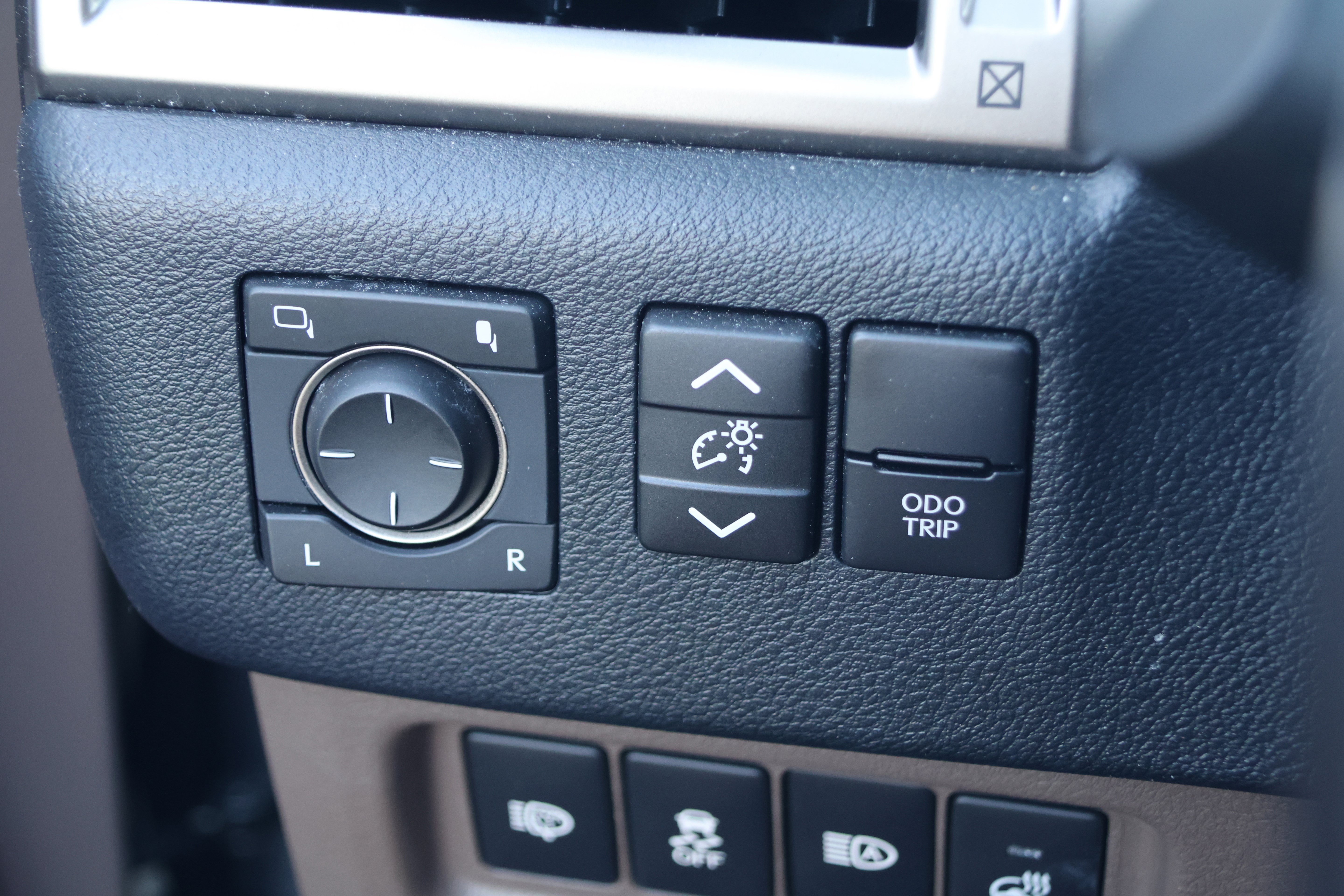 Certified 2023 Lexus GX 460 Premium w/ Premium Package AWD/4WD image 15