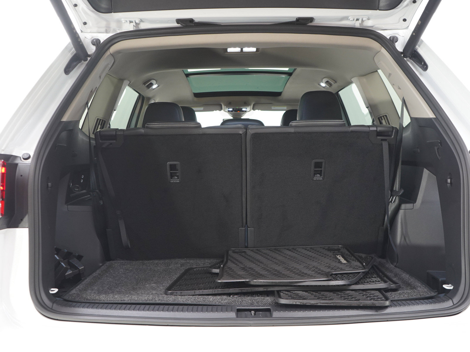 Used 2025 Volkswagen Atlas SEL Premium R-Line AWD/4WD image 19