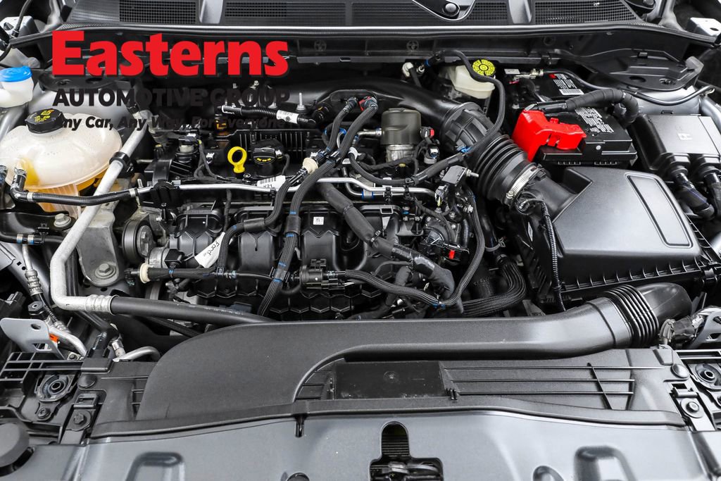 Used 2022 Lincoln Corsair AWD w/ Equipment Group 101A image 7