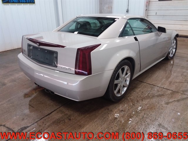 Used 2006 Cadillac XLR image 3