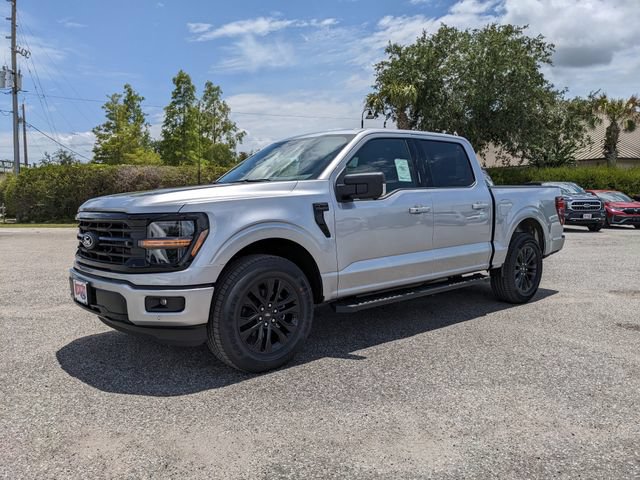 New 2026 Ford F150 XLT w/ Equipment Group 302A MID RWD image 8