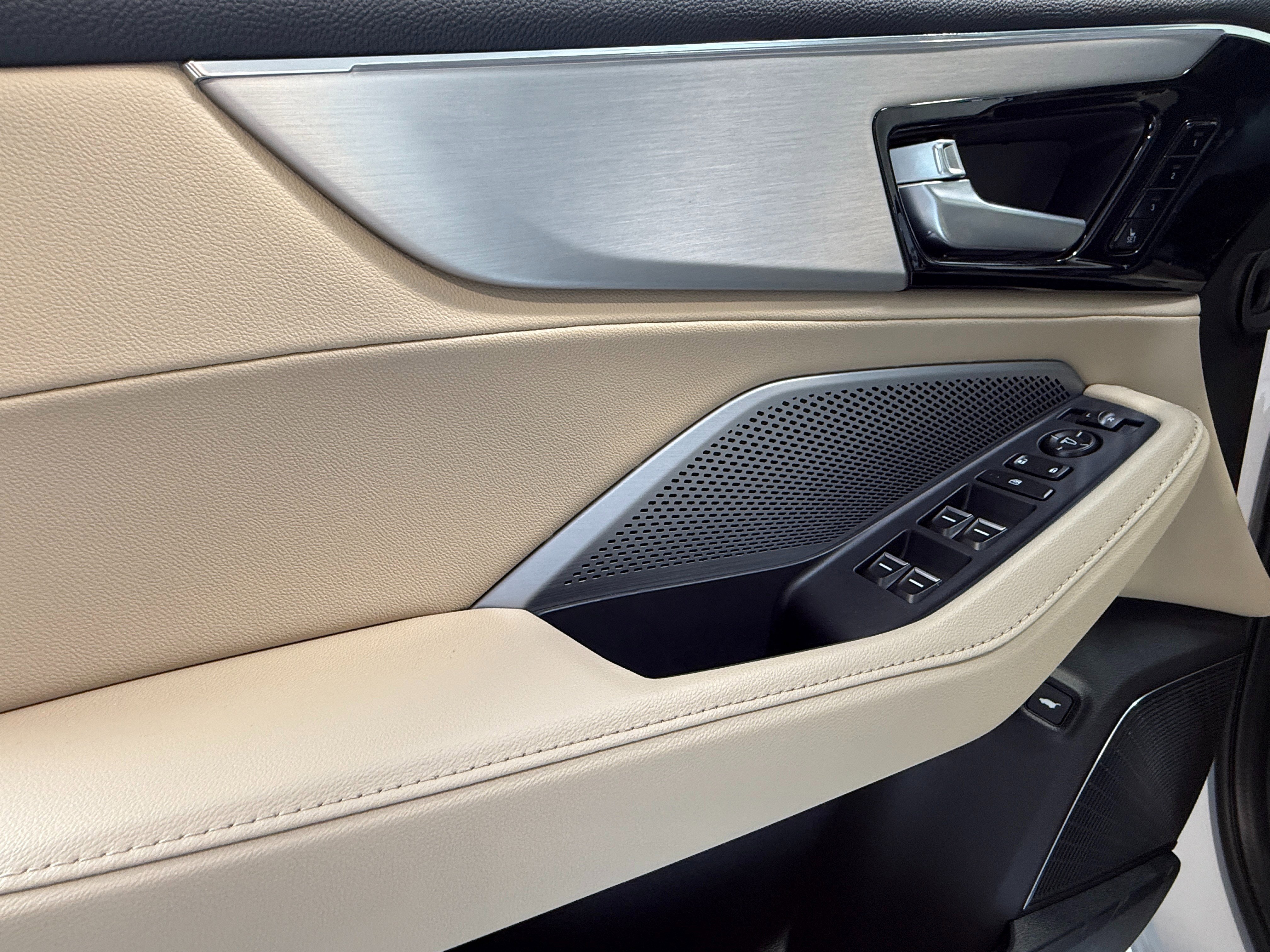 New 2026 Acura MDX SH-AWD image 21