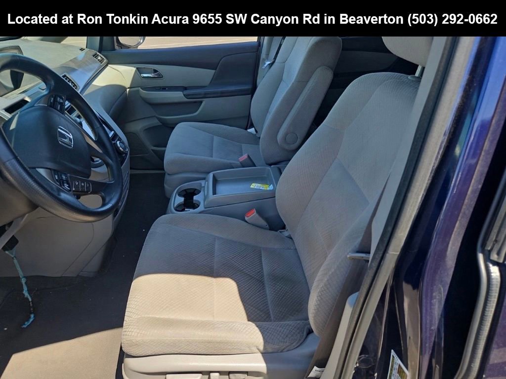 Used 2016 Honda Odyssey SE image 8