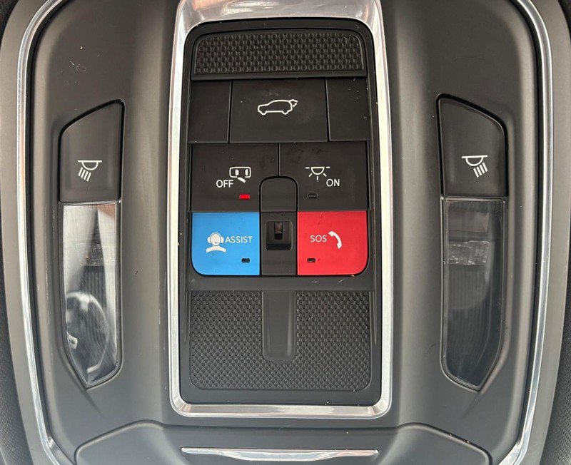 Used 2022 Jeep Grand Cherokee Altitude image 26