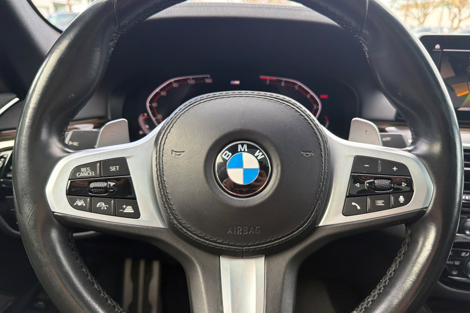 Used 2020 BMW 540i w/ M Sport Package image 30