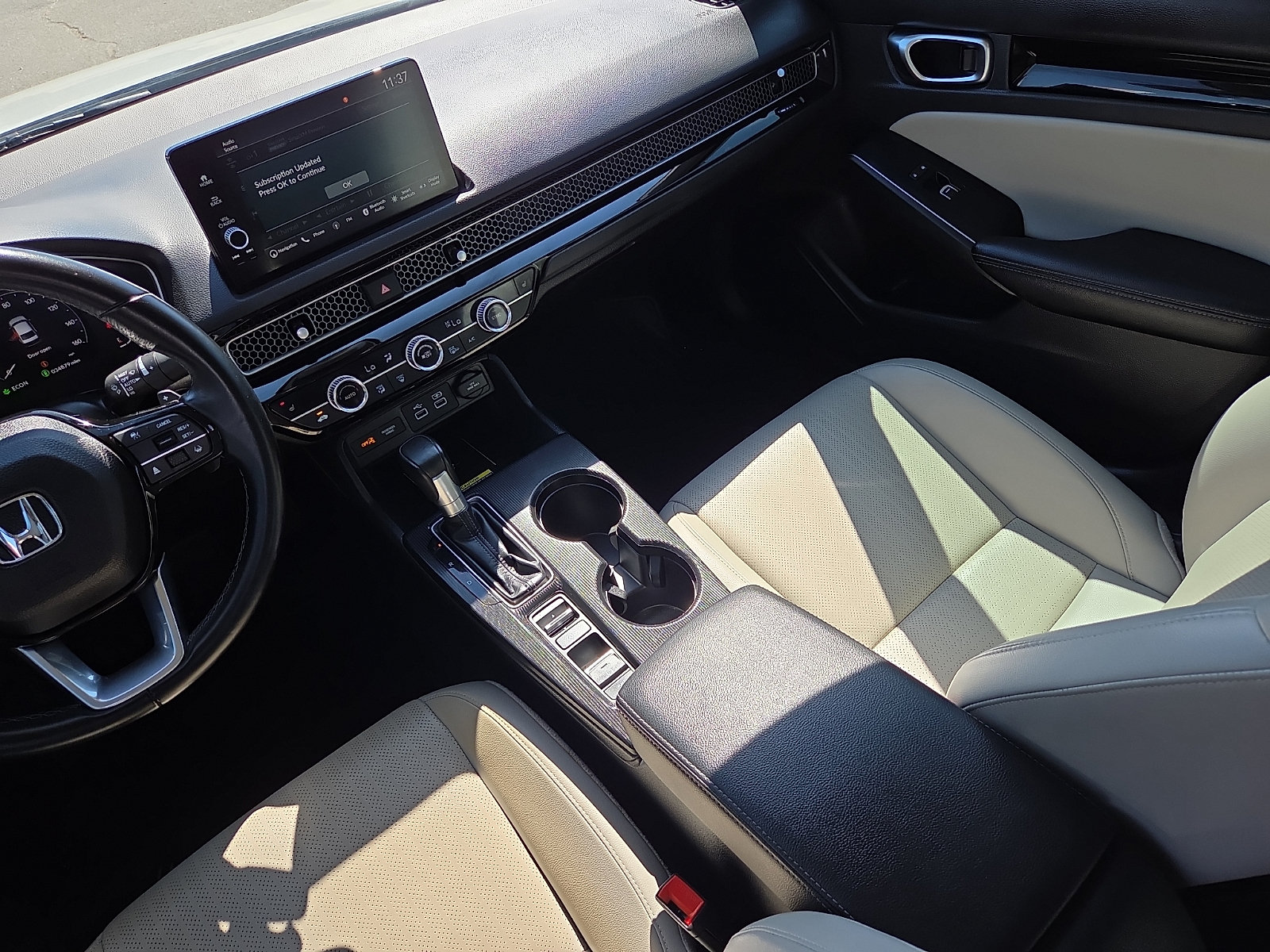 Used 2024 Honda Civic Touring image 12