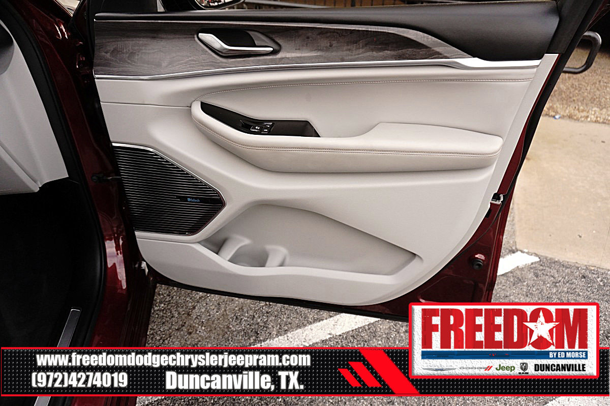 Used 2021 Jeep Grand Cherokee L Overland image 39