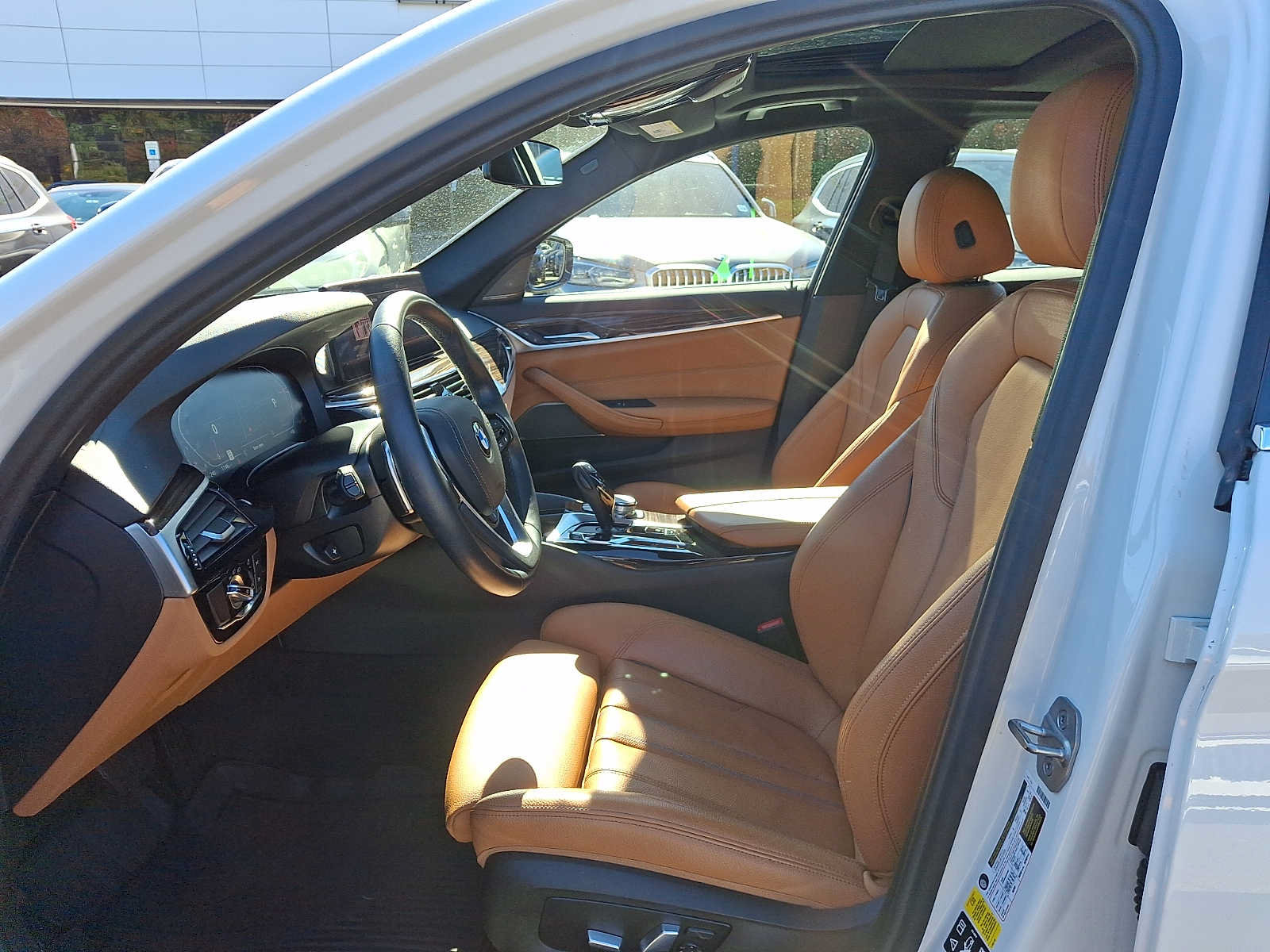 Used 2022 BMW 540i xDrive w/ Premium Package AWD/4WD image 14