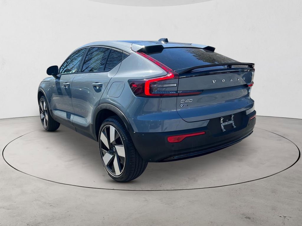 Certified 2023 Volvo C40 P8 Recharge Ultimate AWD/4WD image 3