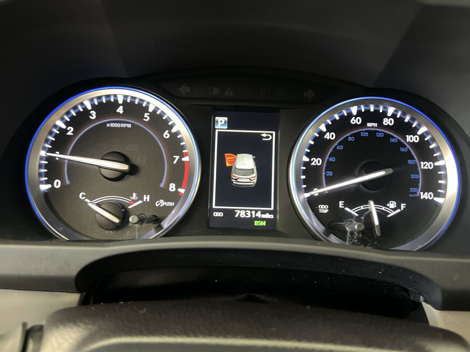 Used 2017 Toyota Highlander XLE image 15