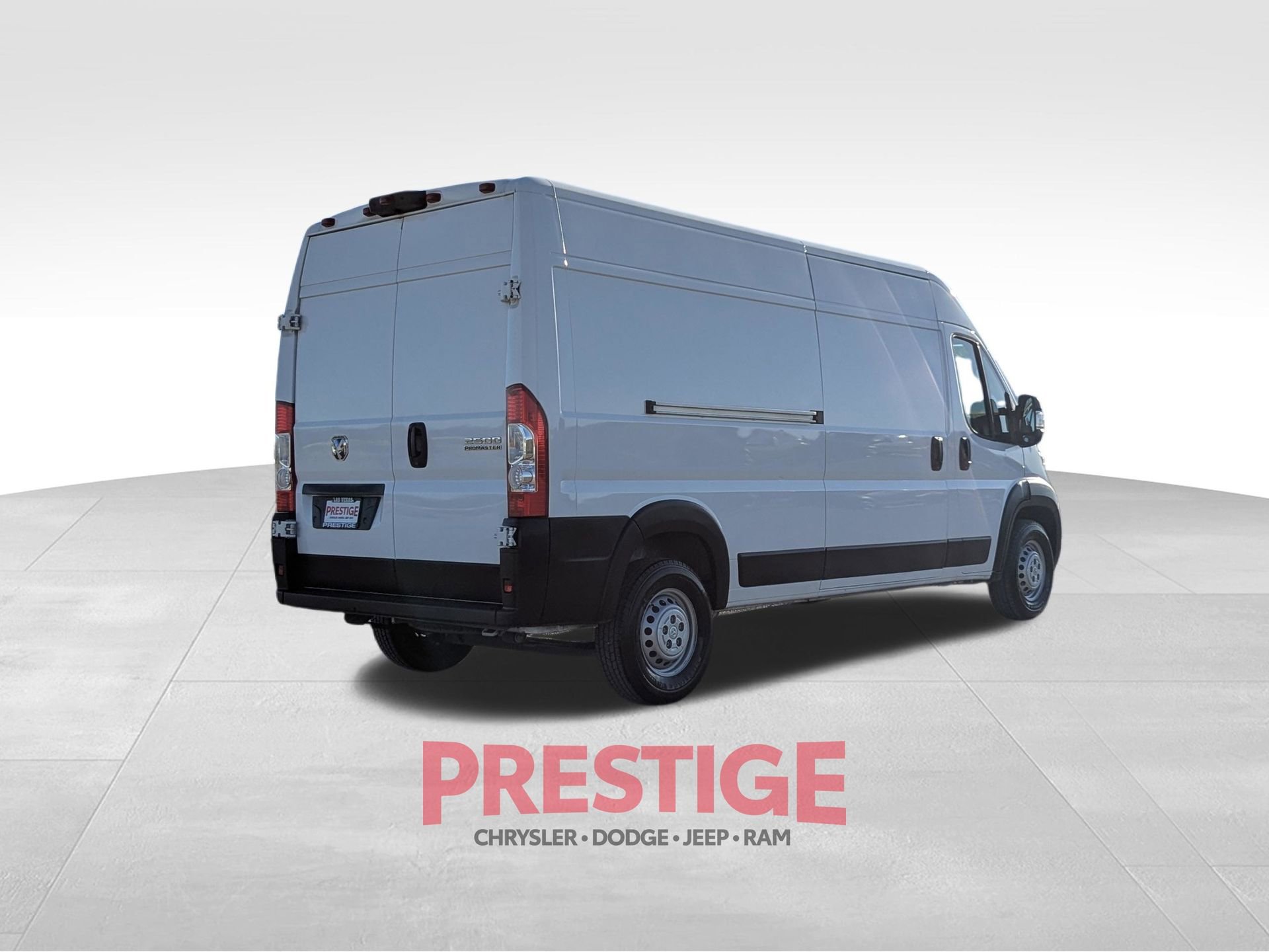 Used 2025 RAM ProMaster 2500 w/ Convenience Group image 10