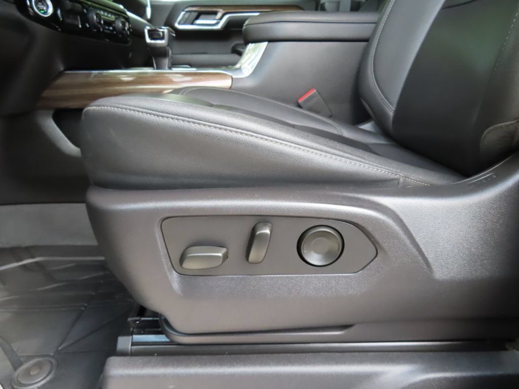Certified 2024 Chevrolet Silverado 1500 RST w/ True North Edition Plus AWD/4WD image 6