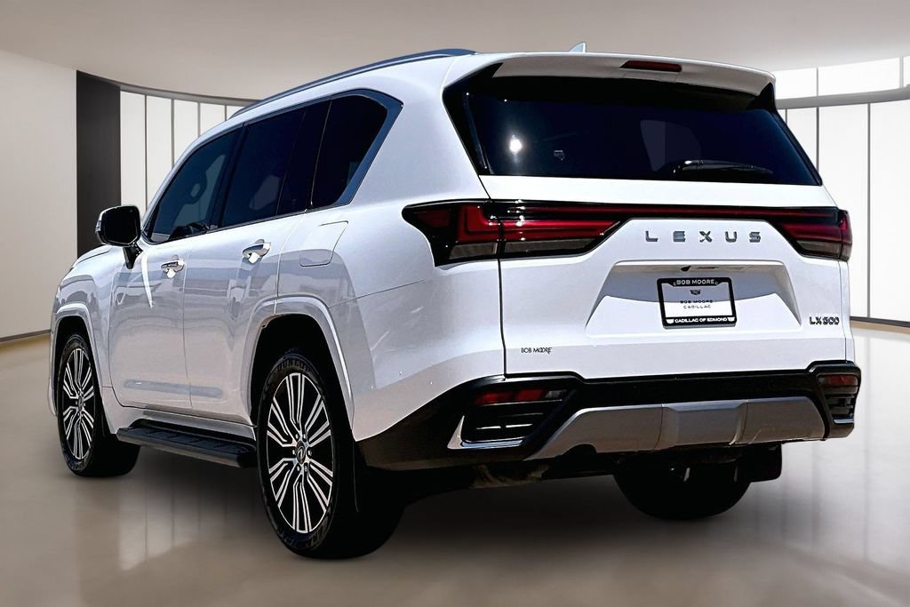 Used 2024 Lexus LX 600 4WD w/ Luxury Package image 12