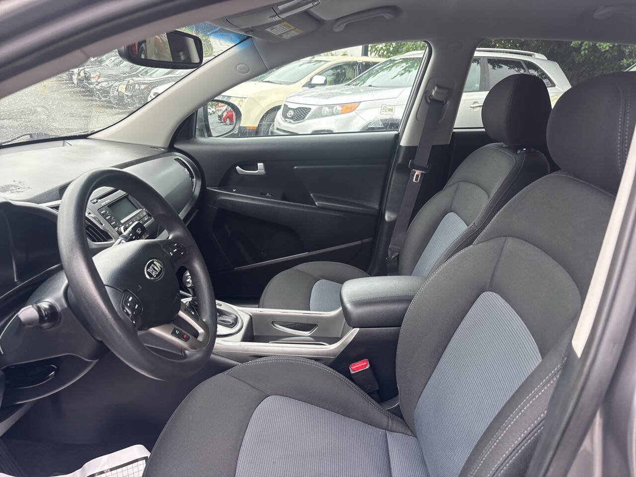 Used 2016 Kia Sportage LX AWD/4WD image 11