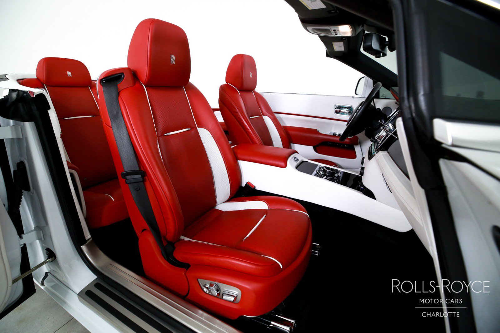 Certified 2020 Rolls-Royce Dawn RWD image 23