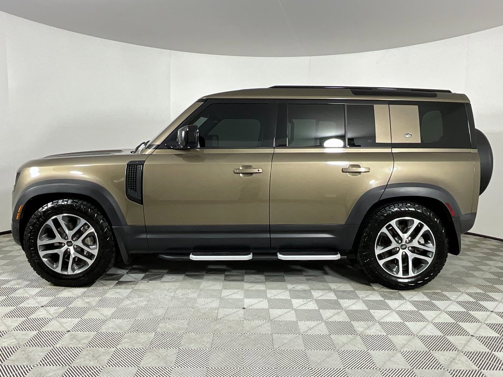 Used 2020 Land Rover Defender 110 HSE image 2