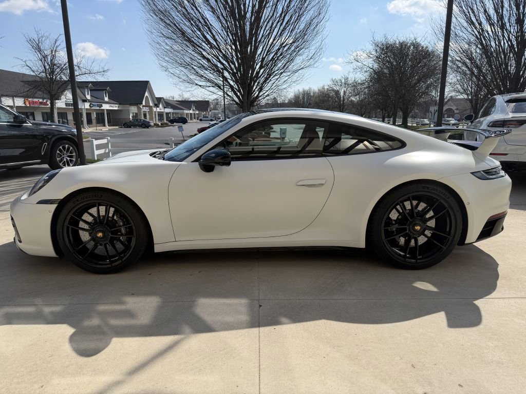 Used 2024 Porsche 911 Carrera 4 GTS image 8