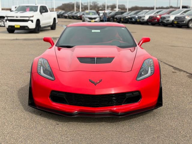 Used 2015 Chevrolet Corvette Z06 w/ 3LZ Preferred Equipment Group image 2