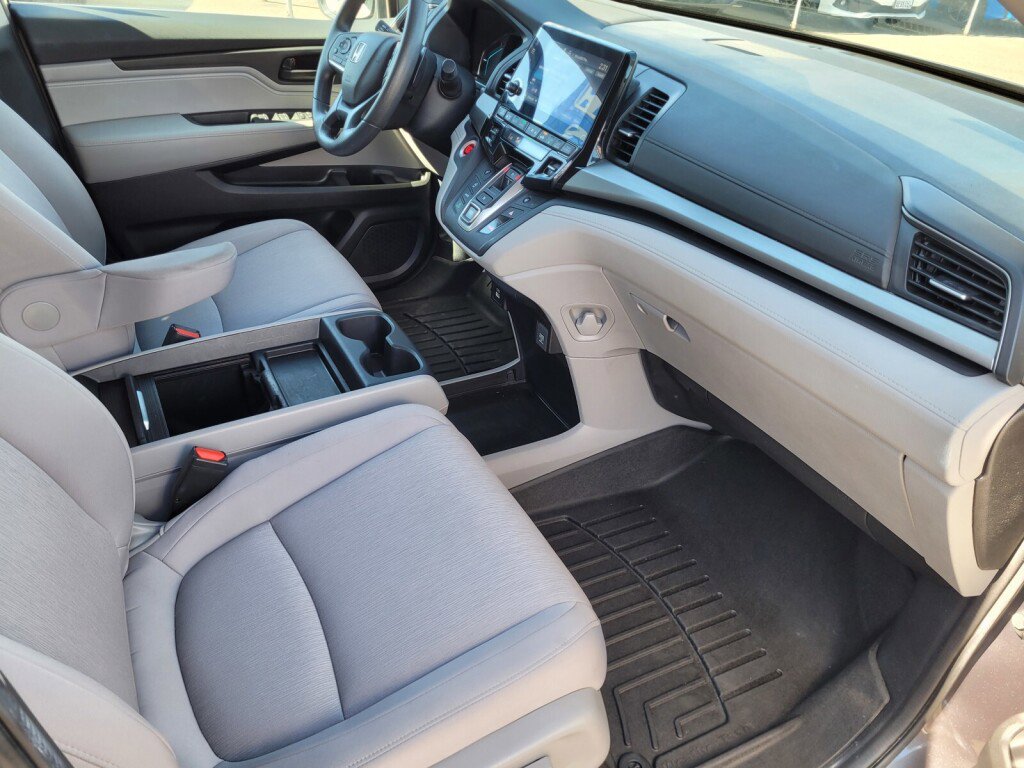 Certified 2024 Honda Odyssey EX image 20