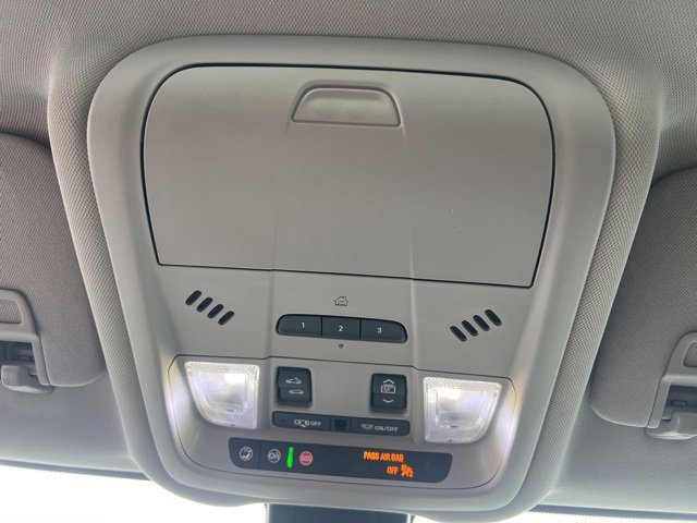 Used 2021 GMC Terrain SLT w/ Infotainment Package II image 31