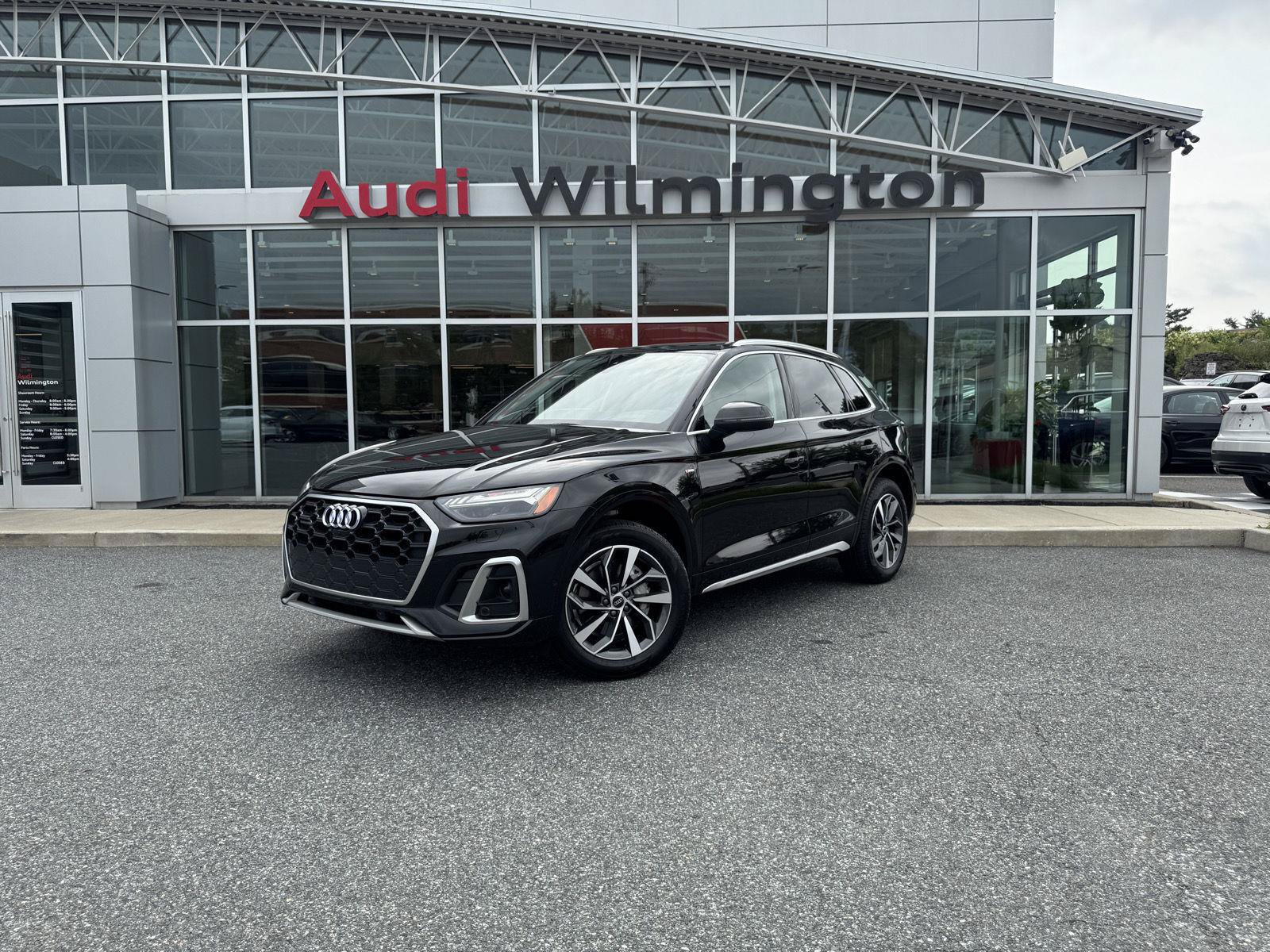 Certified 2024 Audi Q5 2.0T Prestige w/ Prestige Package