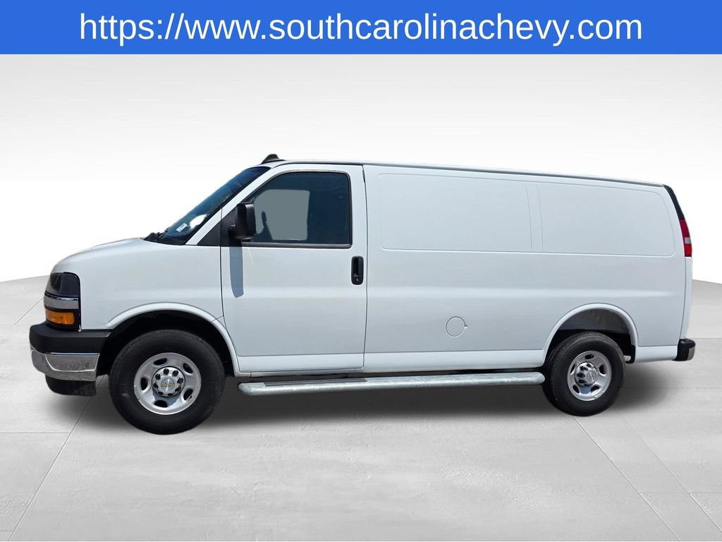 Used 2025 Chevrolet Express 2500 w/ Driver Convenience Package RWD image 29
