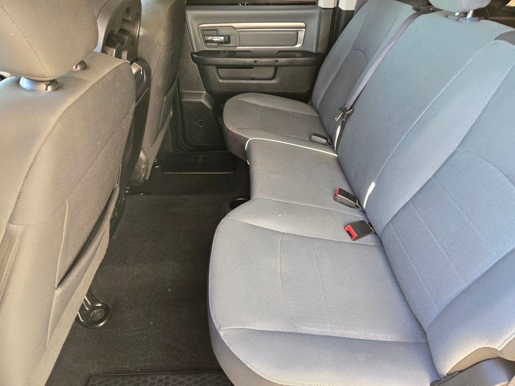 Used 2021 RAM 1500 Classic SLT image 14