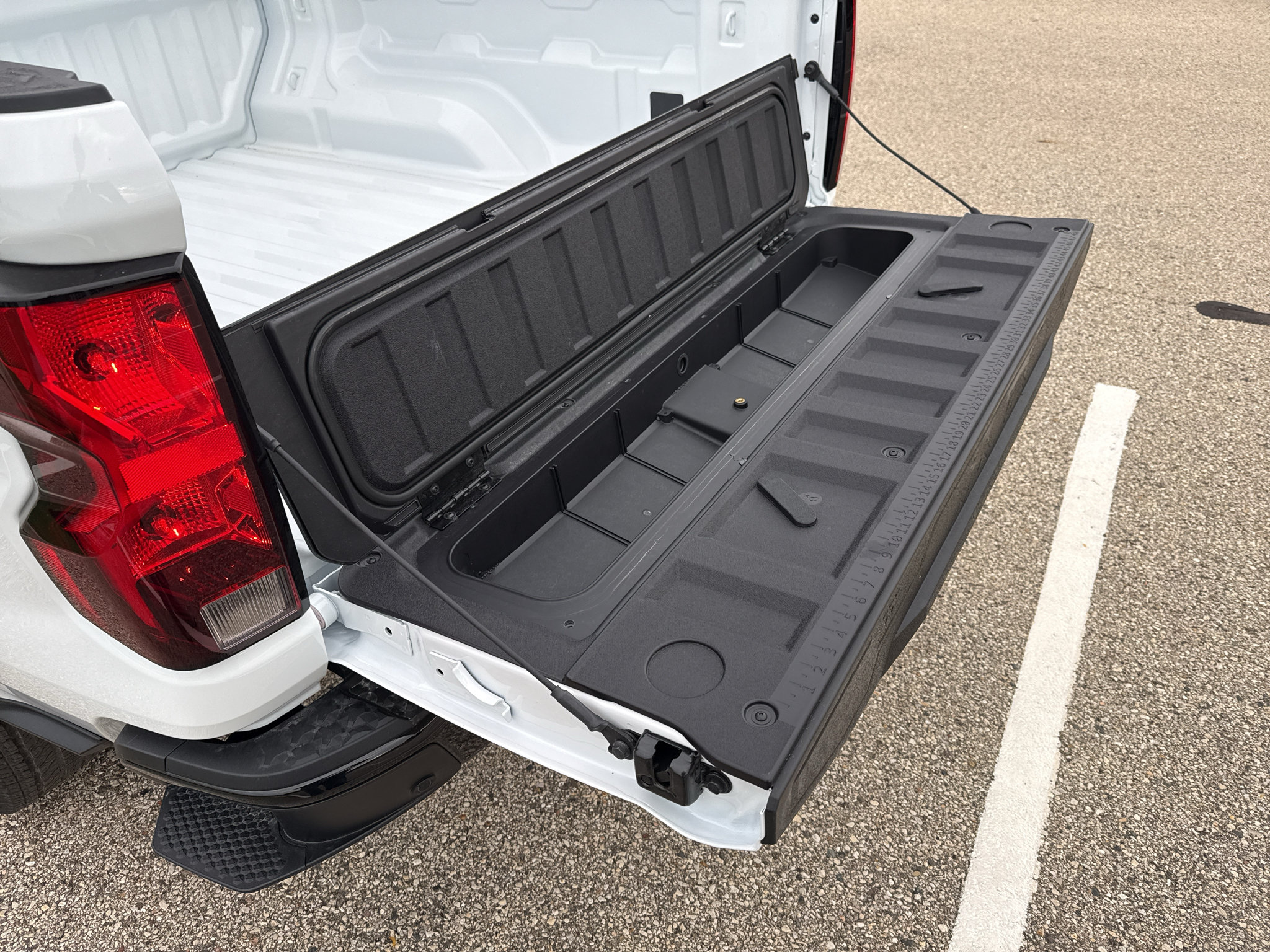 New 2026 Chevrolet Colorado W/T w/ Advanced Trailering Package AWD/4WD image 9