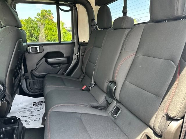 Used 2021 Jeep Gladiator Rubicon AWD/4WD image 14
