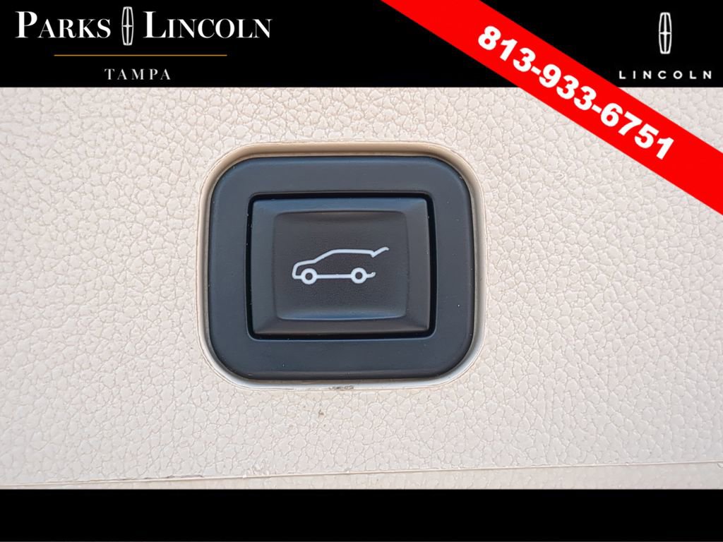 Used 2012 Cadillac SRX Luxury image 9