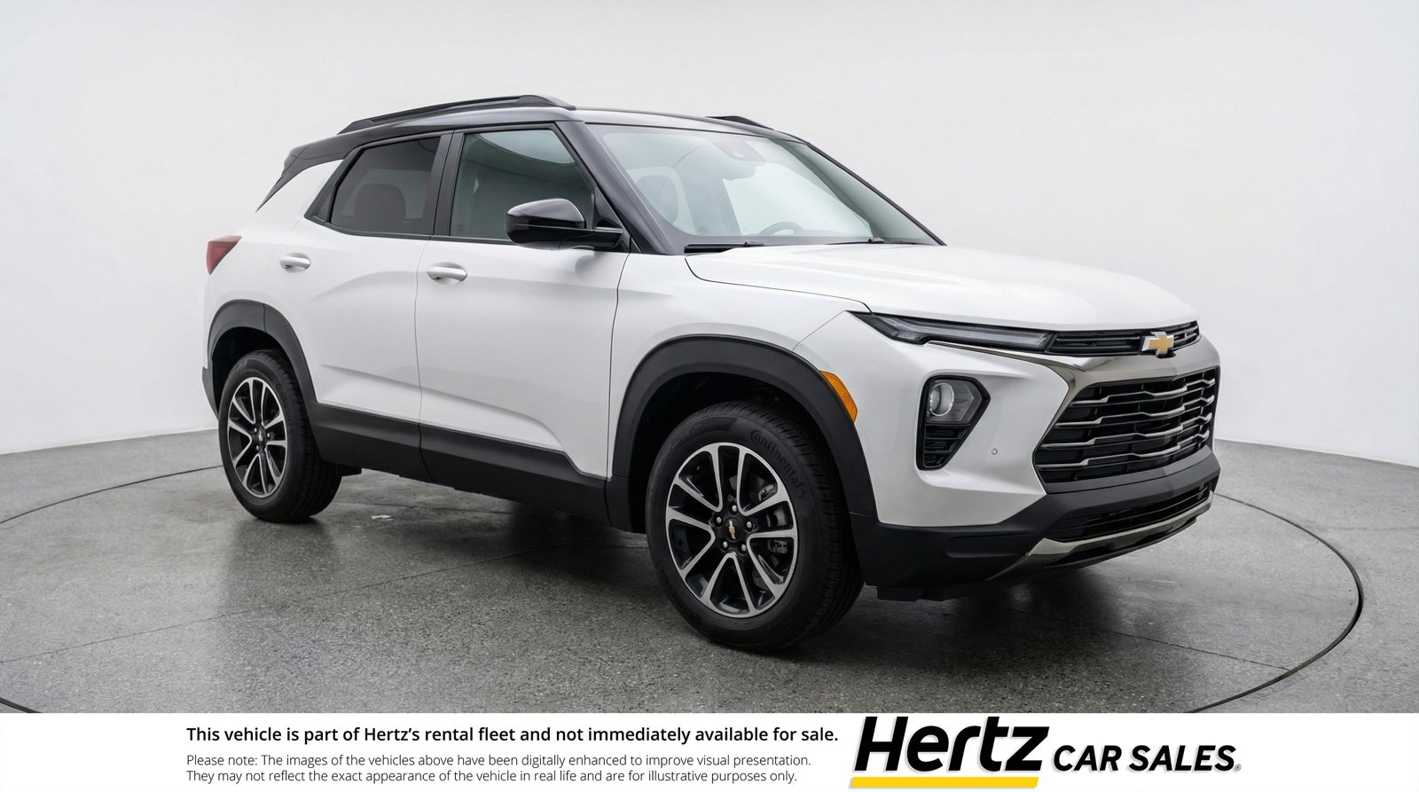 Used 2025 Chevrolet TrailBlazer LT image 1