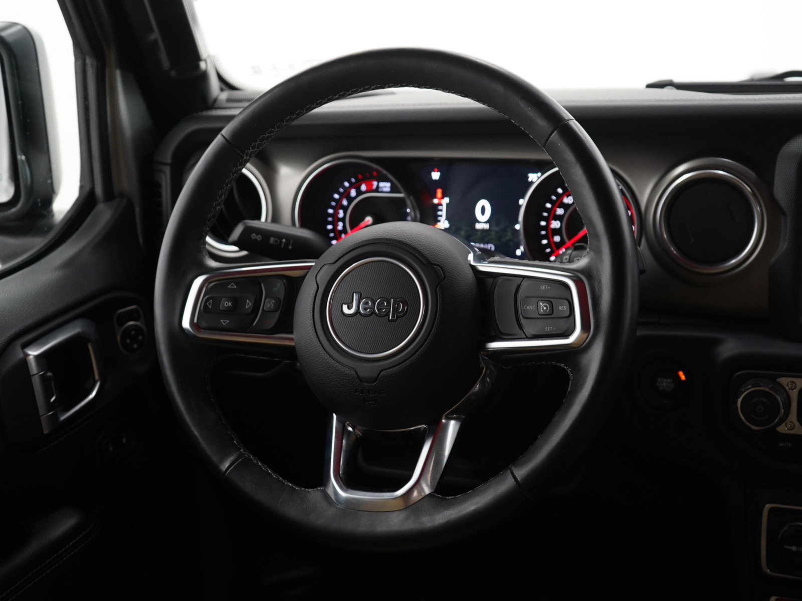 Used 2018 Jeep Wrangler Unlimited Rubicon image 13