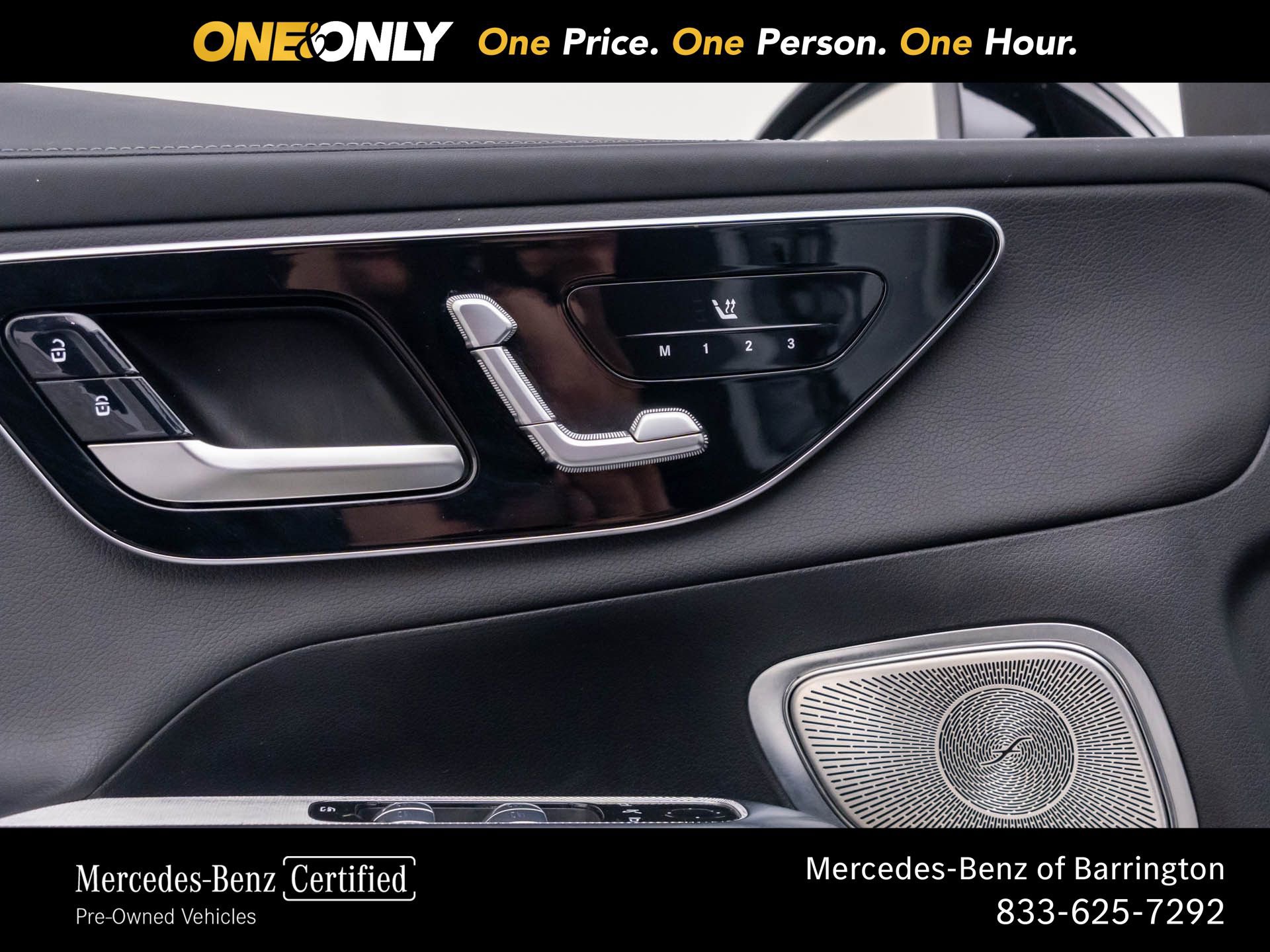 Used 2023 Mercedes-Benz GLC 300 4MATIC w/ AMG Line image 15