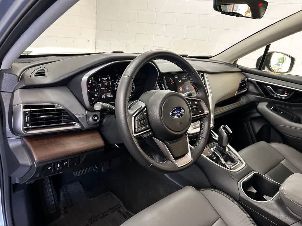 Certified 2023 Subaru Outback Onyx Edition XT w/ Tech Package 2 AWD/4WD image 2