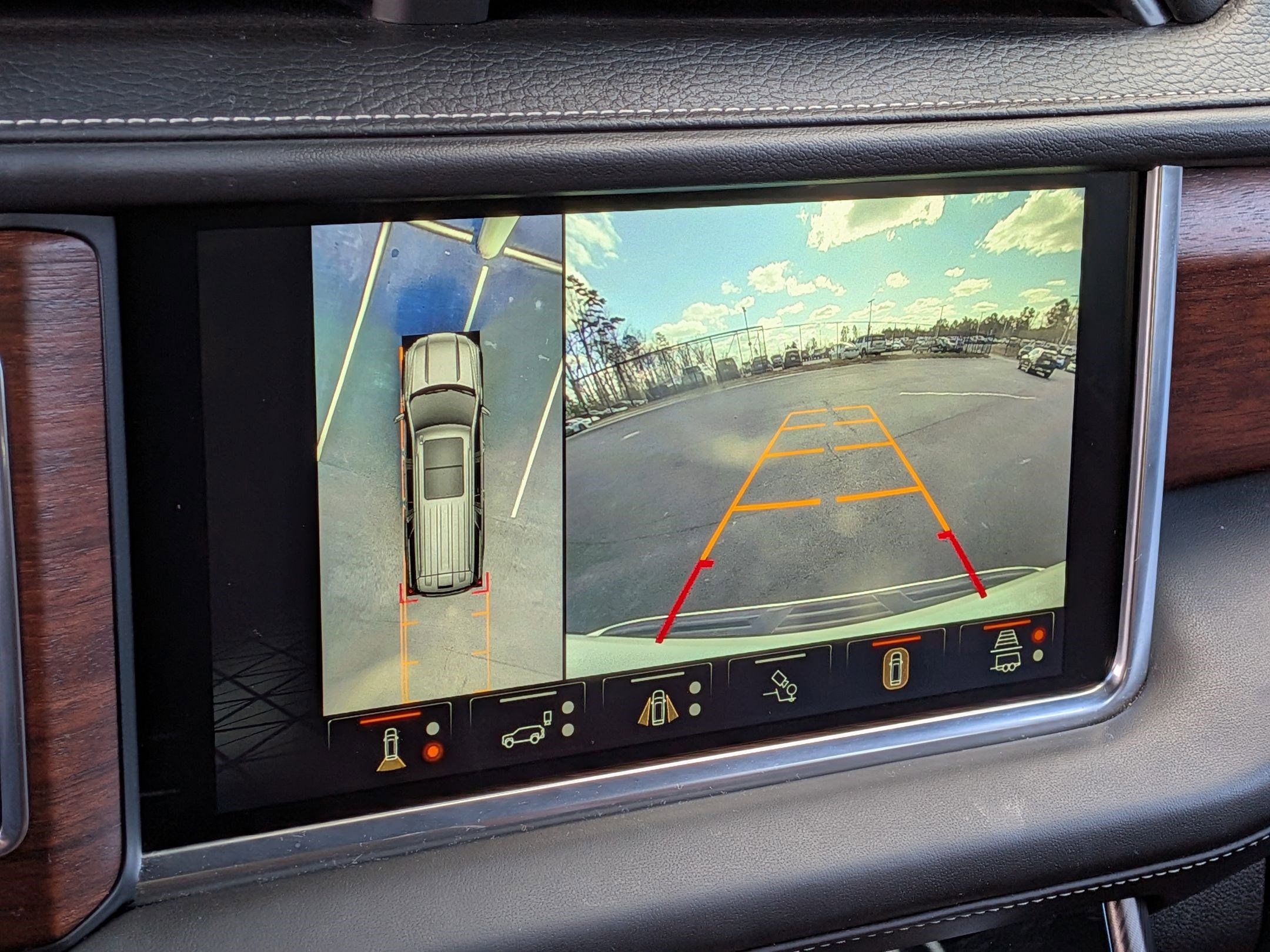 Used 2024 GMC Yukon XL Denali Ultimate image 22