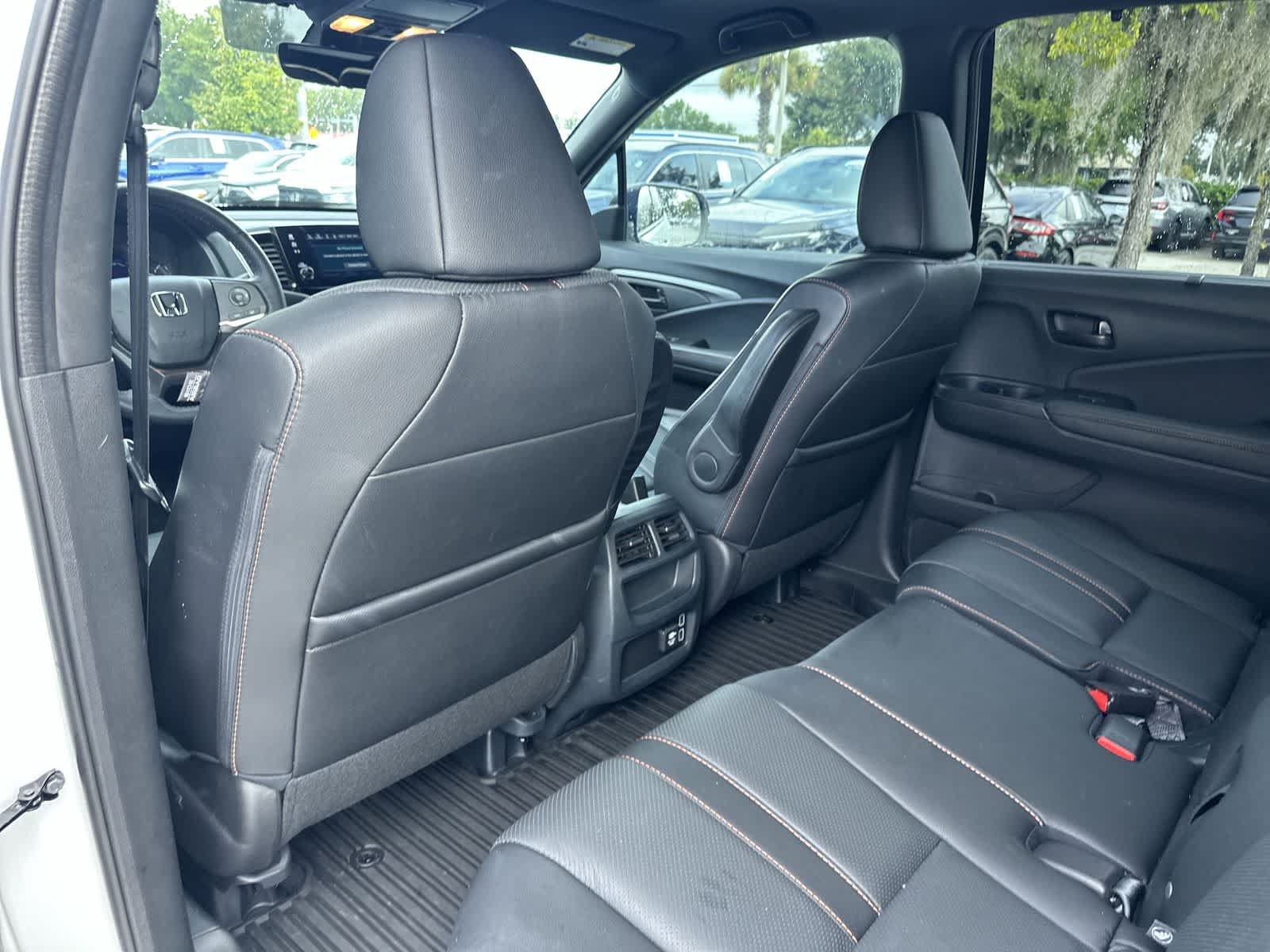 Used 2023 Honda Passport TrailSport image 14