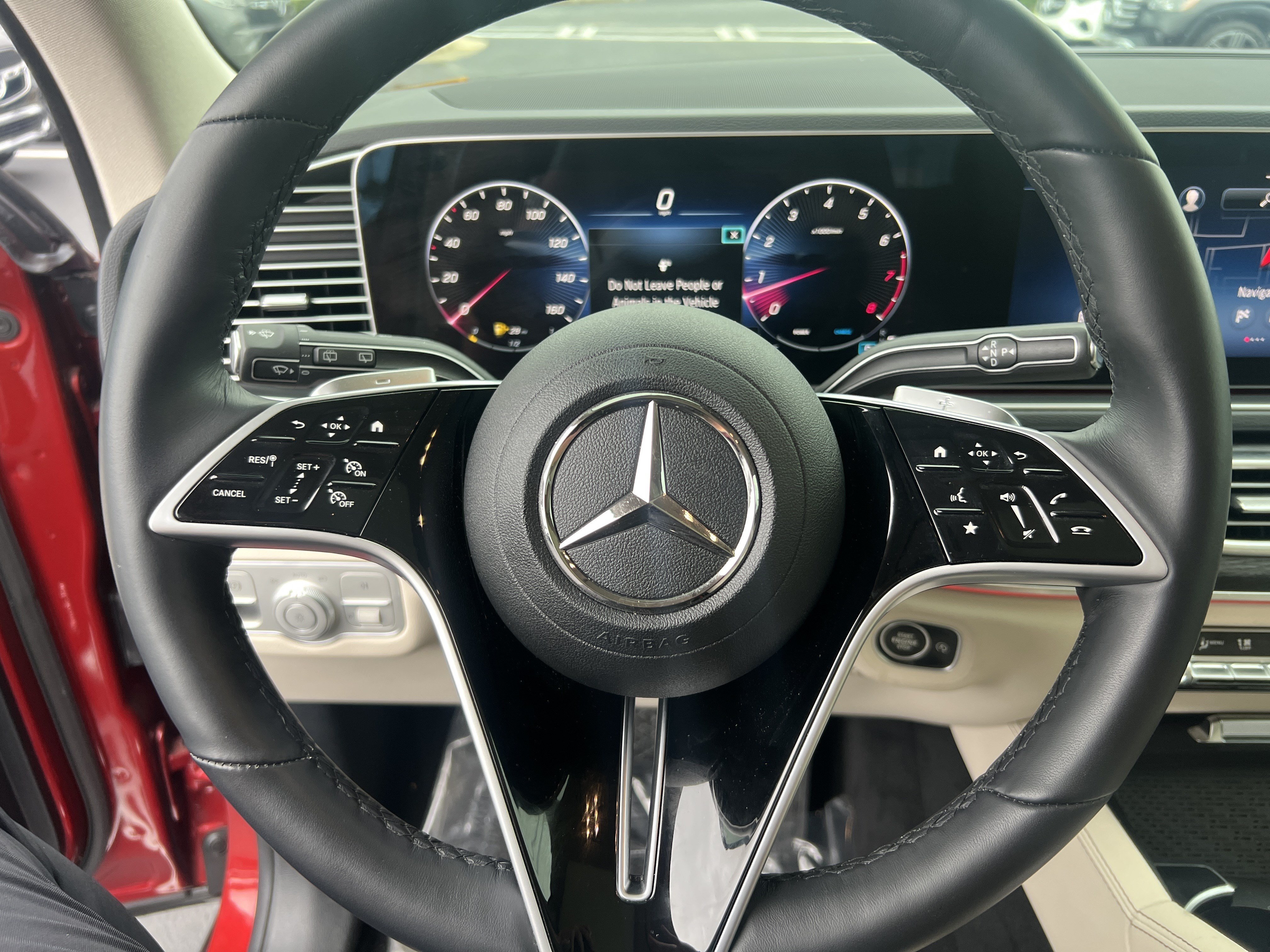 Certified 2025 Mercedes-Benz GLE 350 4MATIC w/ AMG Line Exterior image 18