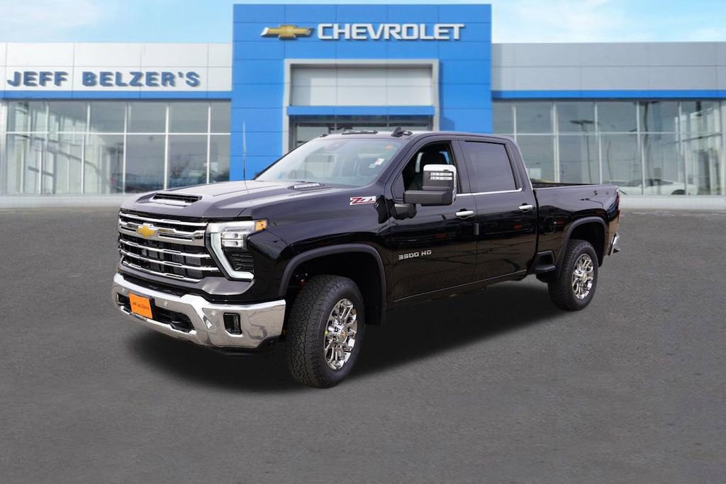 New 2026 Chevrolet Silverado 3500 LTZ w/ LTZ Premium Package image 7