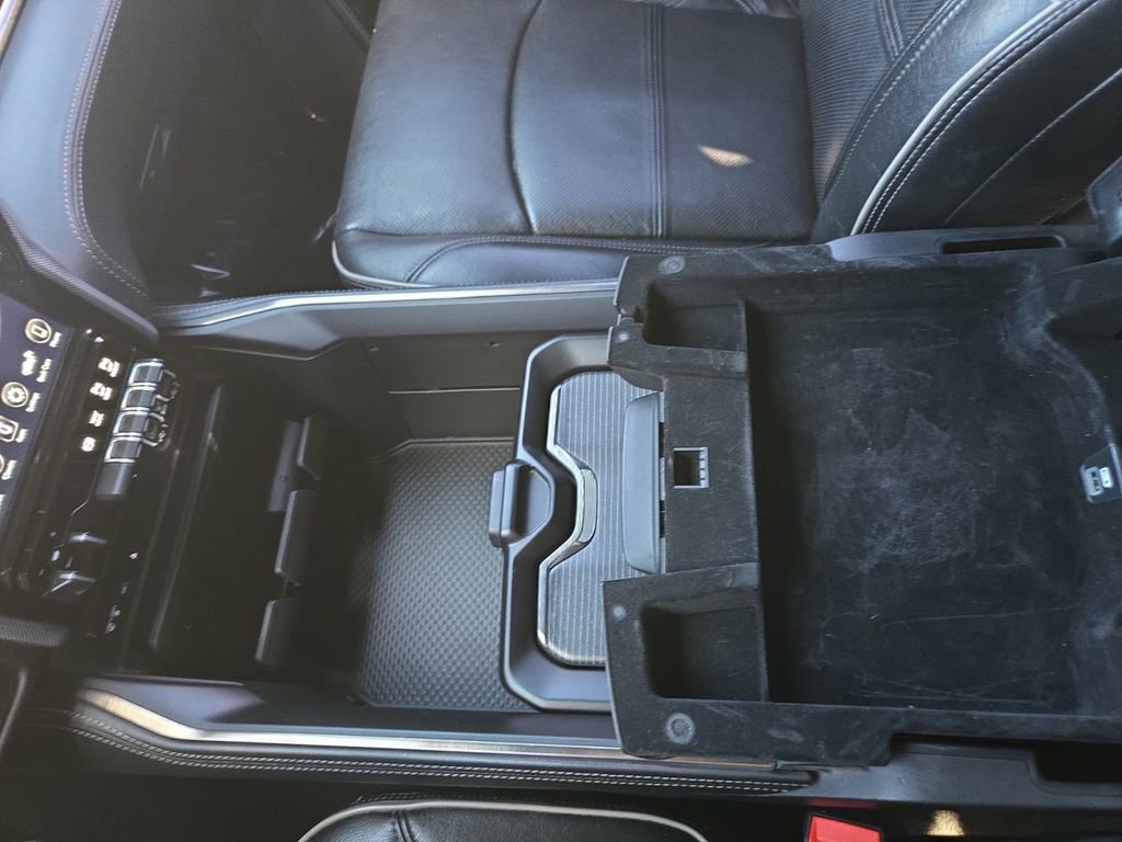 Used 2019 RAM 2500 Limited image 28