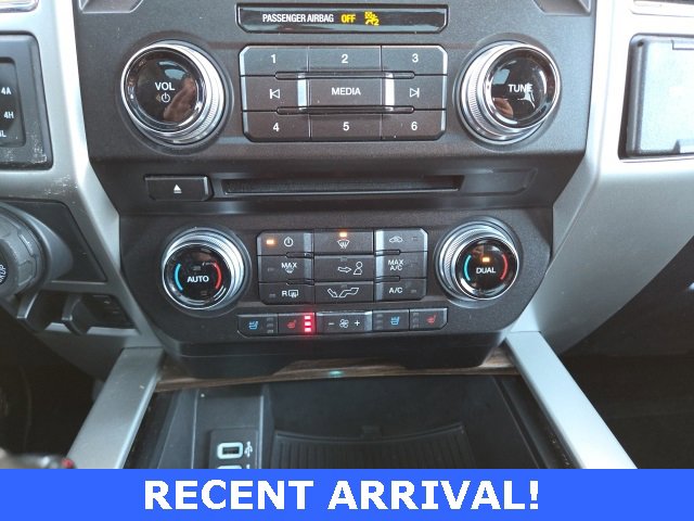 Used 2017 Ford F150 Lariat w/ Equipment Group 502A Luxury image 69