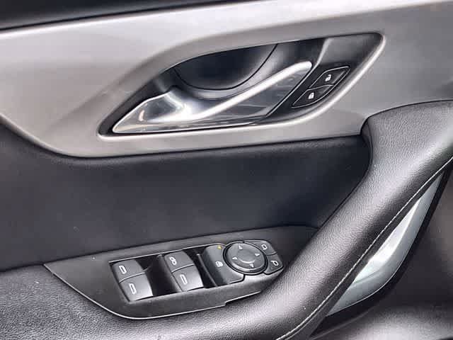 Used 2020 Chevrolet Blazer LT image 30