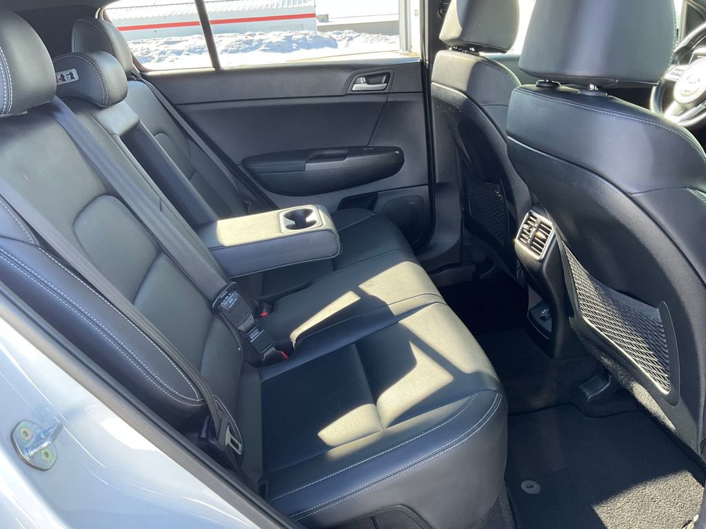 Used 2020 Kia Sportage S image 21