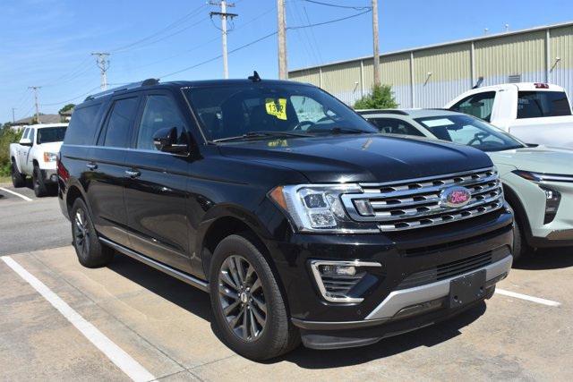 Used 2021 Ford Expedition Max Limited image 3