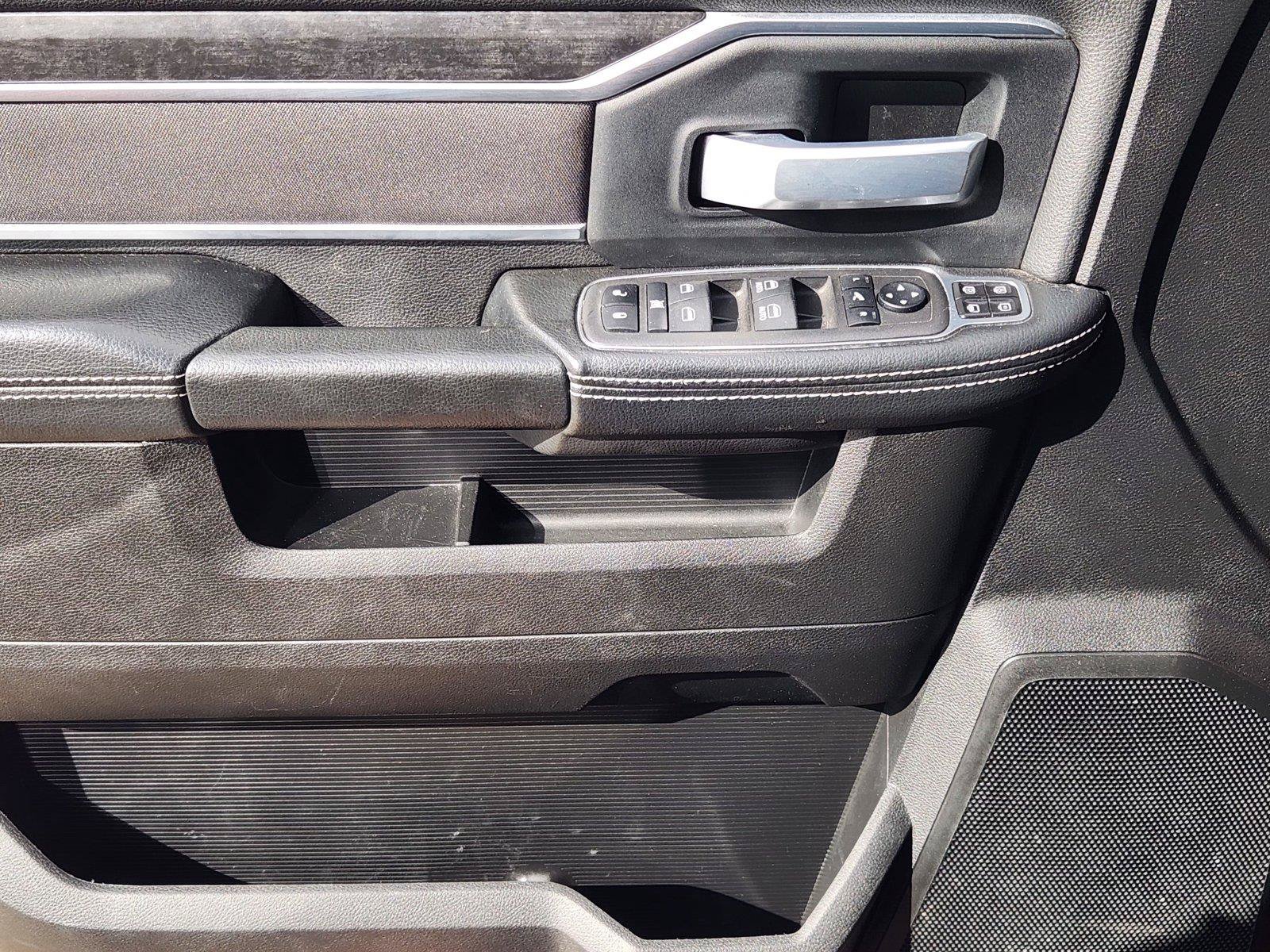 Used 2024 RAM 3500 Big Horn w/ Protection Group AWD/4WD image 17