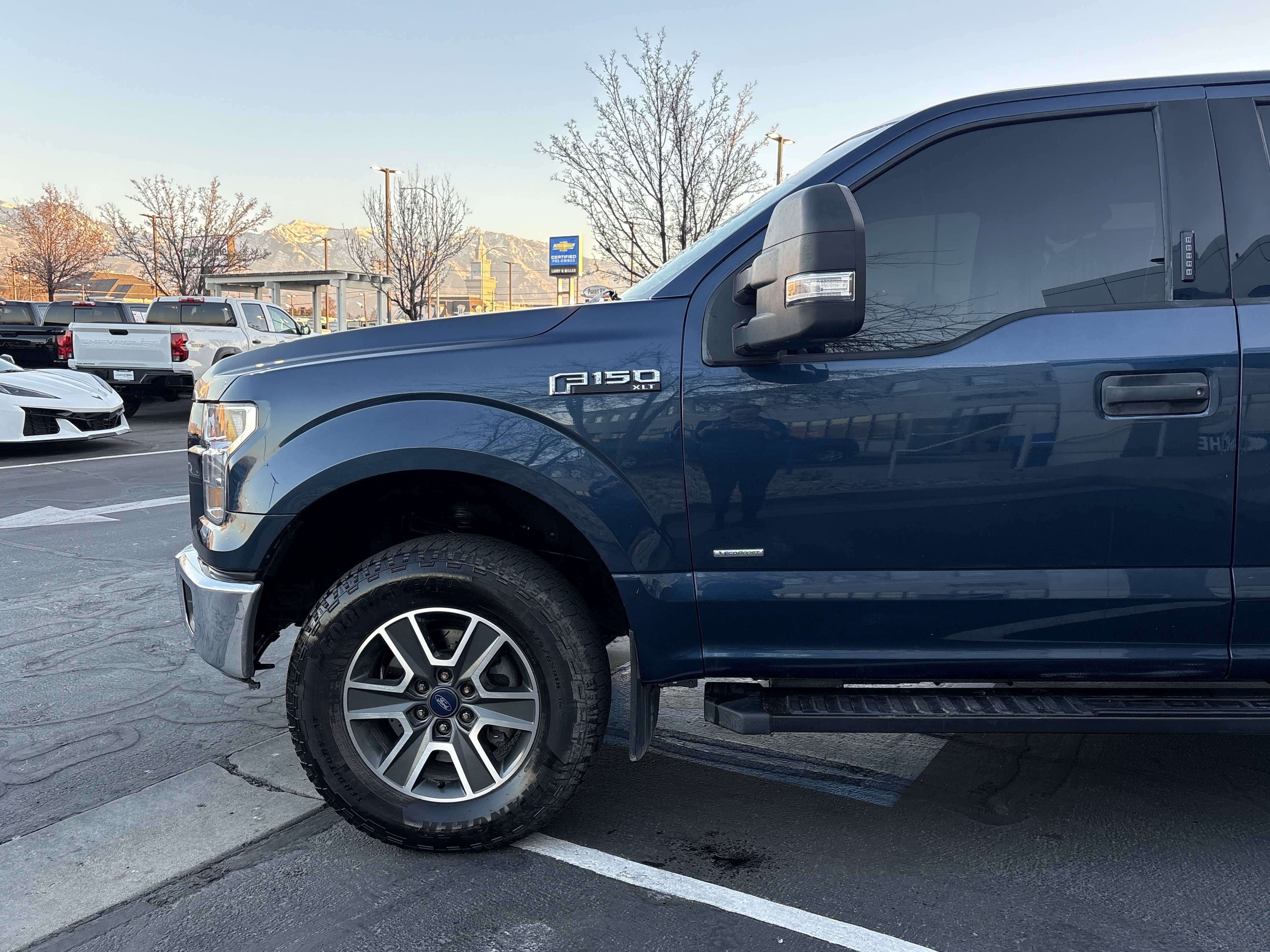 Used 2017 Ford F150 XLT w/ Equipment Group 301A Mid image 9
