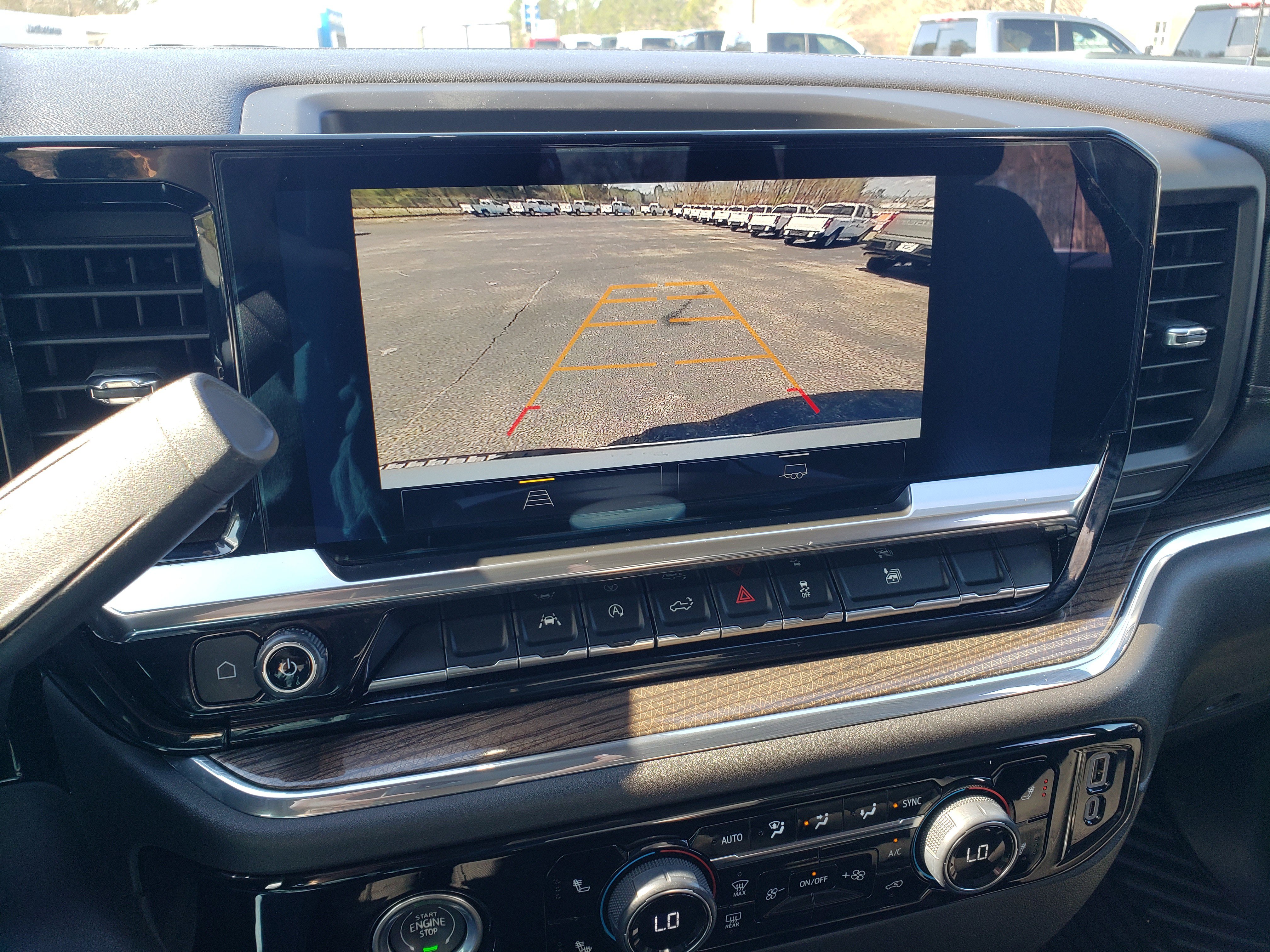 Used 2024 Chevrolet Silverado 1500 LT image 37