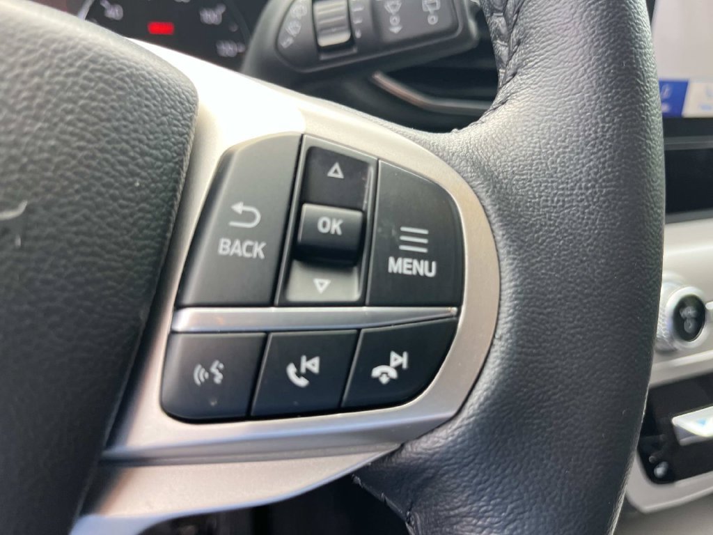 Certified 2024 Ford Explorer XLT w/ Equipment Group 202A AWD/4WD image 38