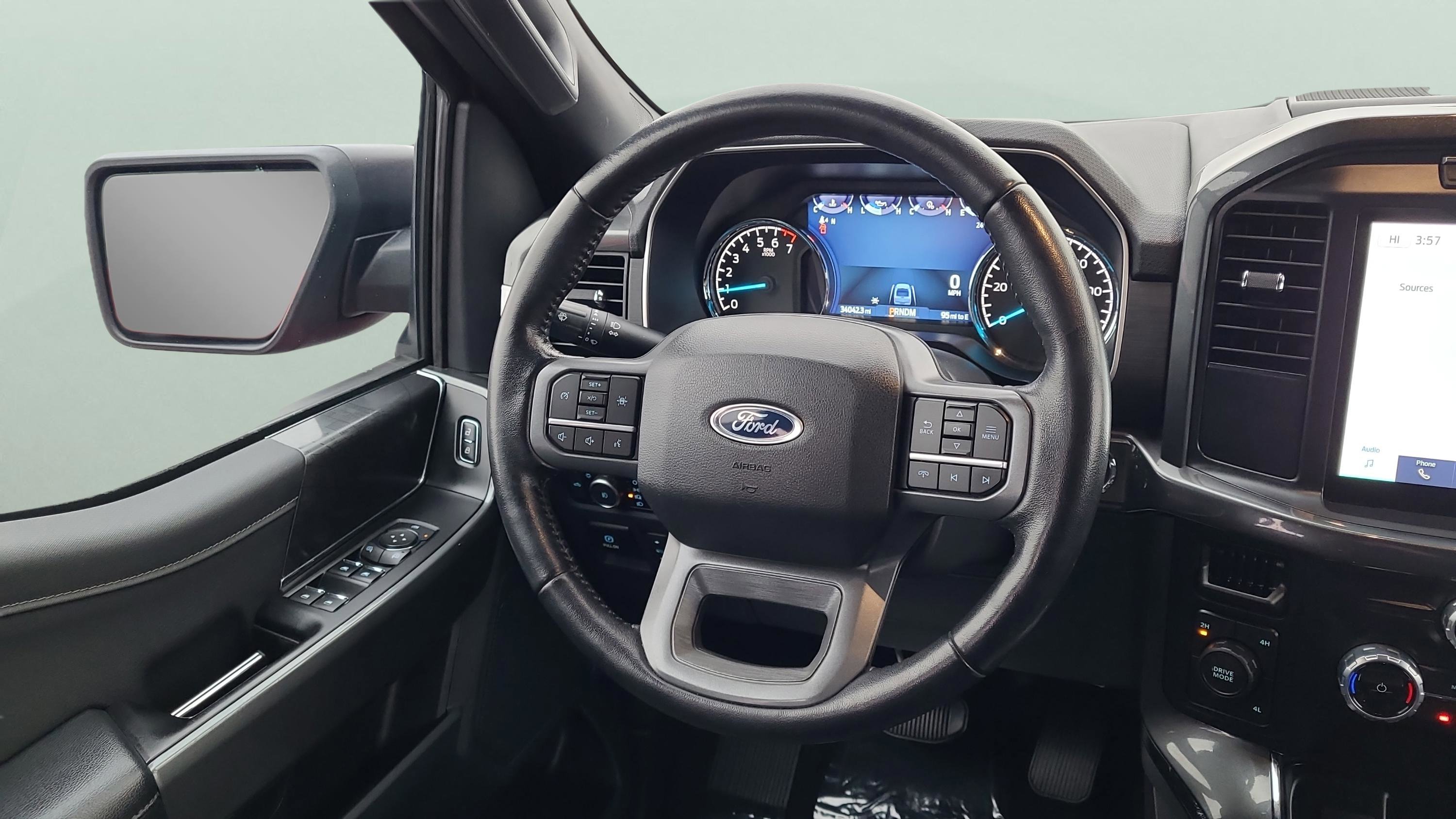 Used 2022 Ford F150 XLT w/ Equipment Group 302A High image 10